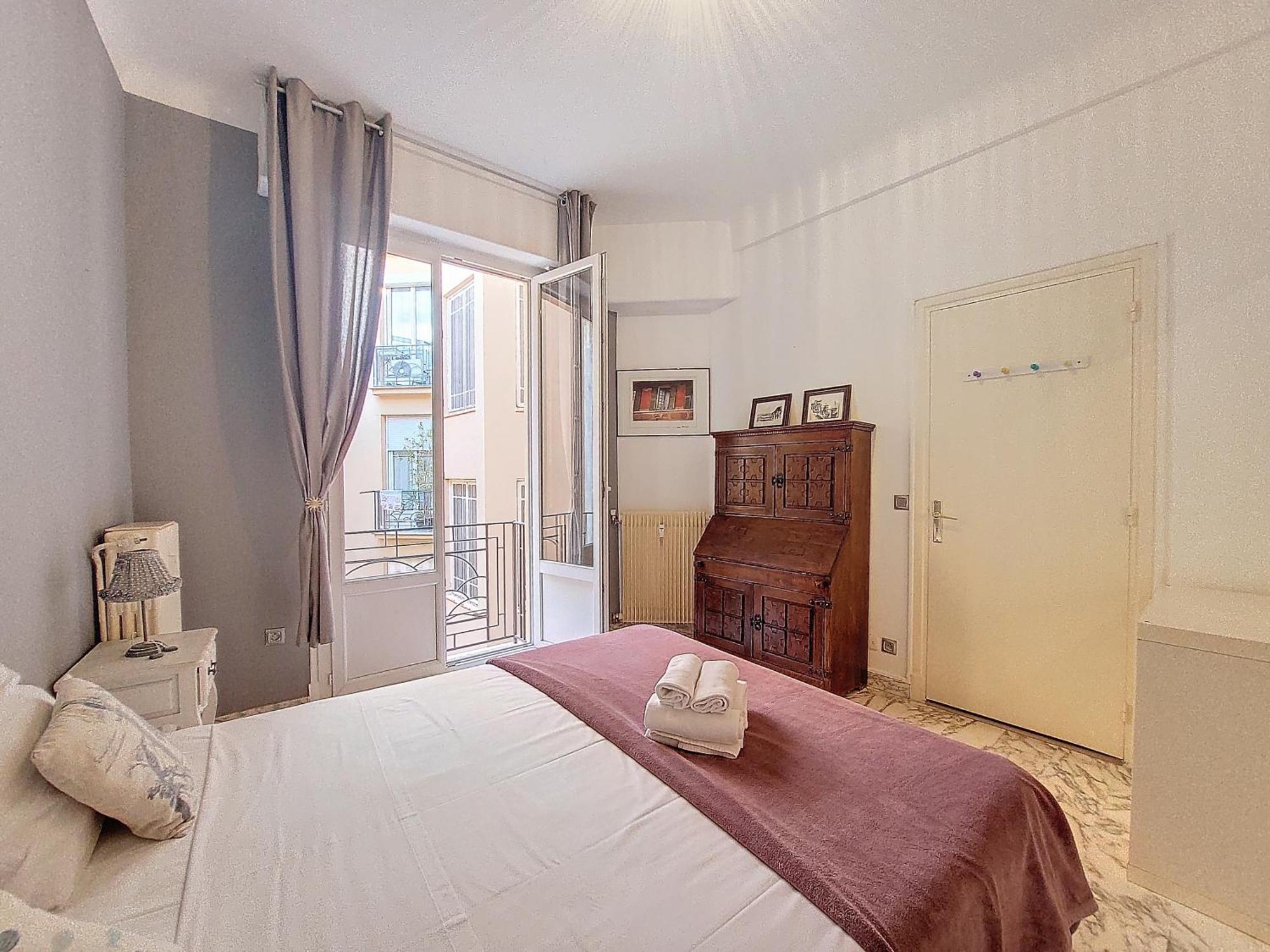 Nestor&Jeeves - Noe - Central - Close Sea - Spacious Nice Bagian luar foto